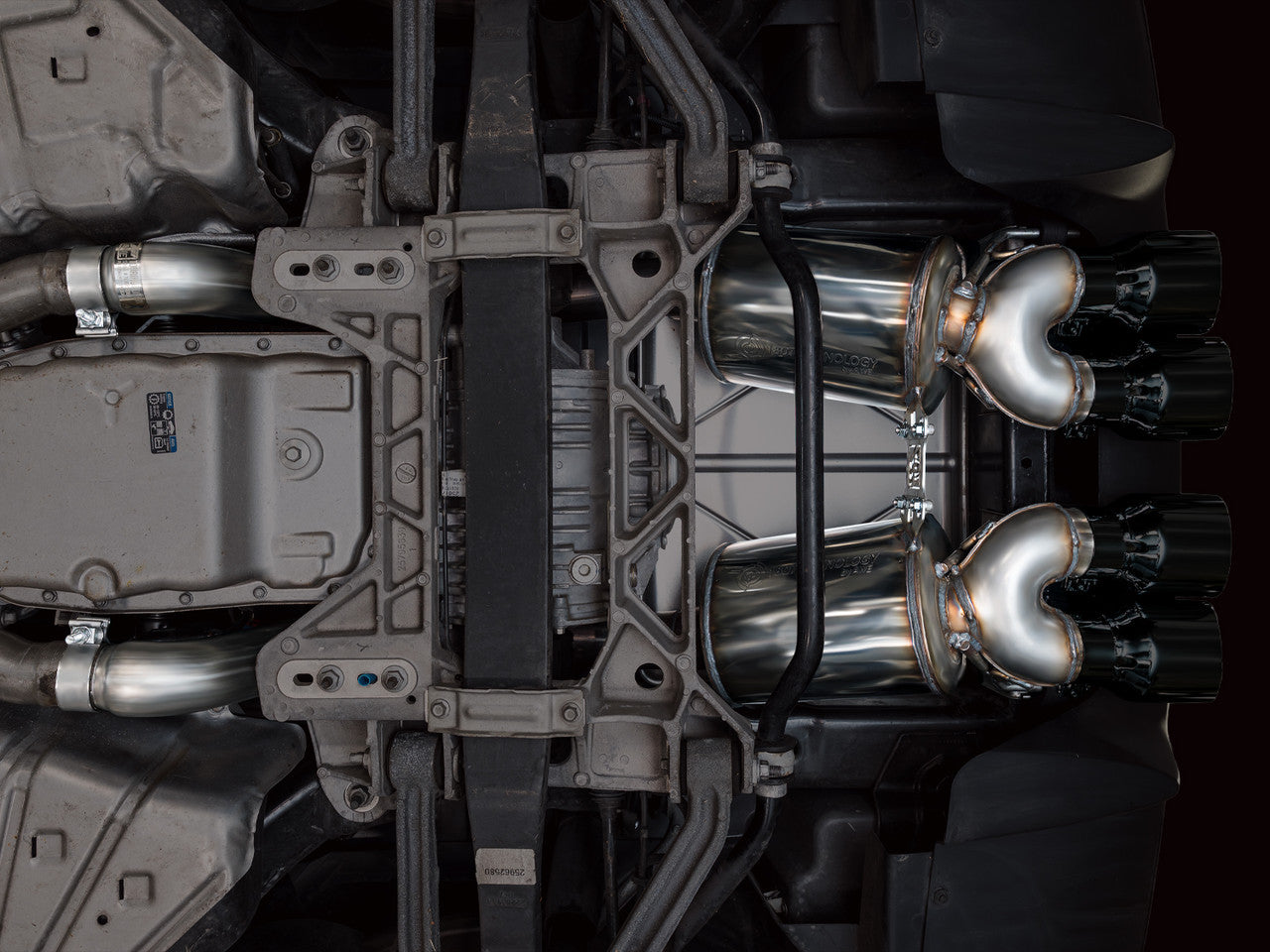 AWE Touring Edition Axleback Exhaust Black Tips (2009 - 2013 C6 Corvette 6.2L) 3015-43662