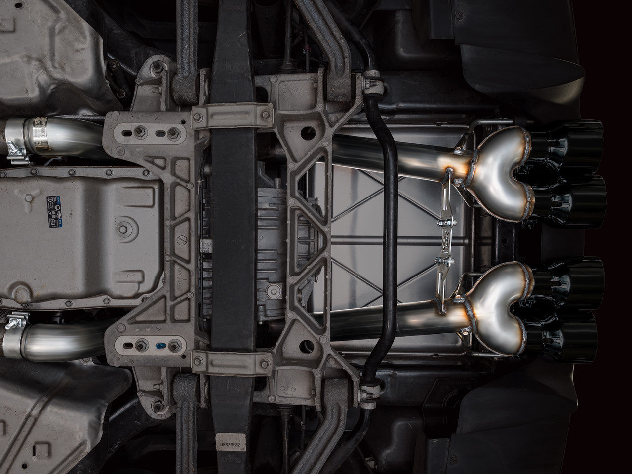 AWE Track Edition Axleback Exhaust Black Tips (2009 - 2013 C6 Corvette 6.2L) 3020-43662