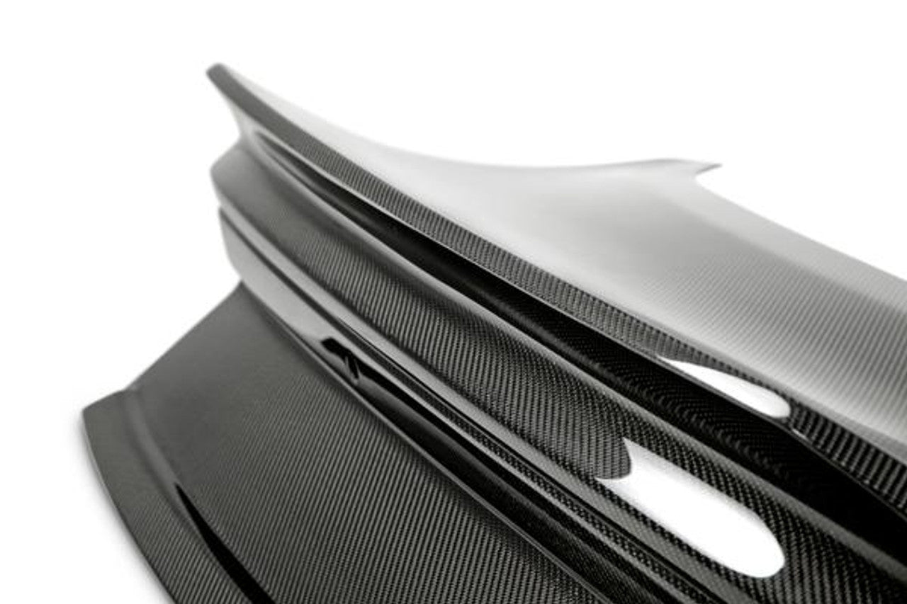 Anderson Composites Carbon Fiber Double Sided Decklid w/Integrated Spoiler (2015-2023 Mustang) AC-TL15FDMU-SA-DS