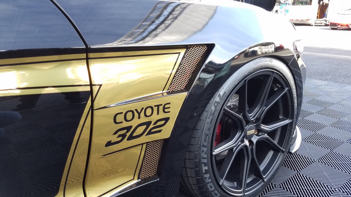 Anderson Composites Type-AT Fiberglass Front Fenders (15-17 Mustang) AC-FF15FDMU-AT-GF